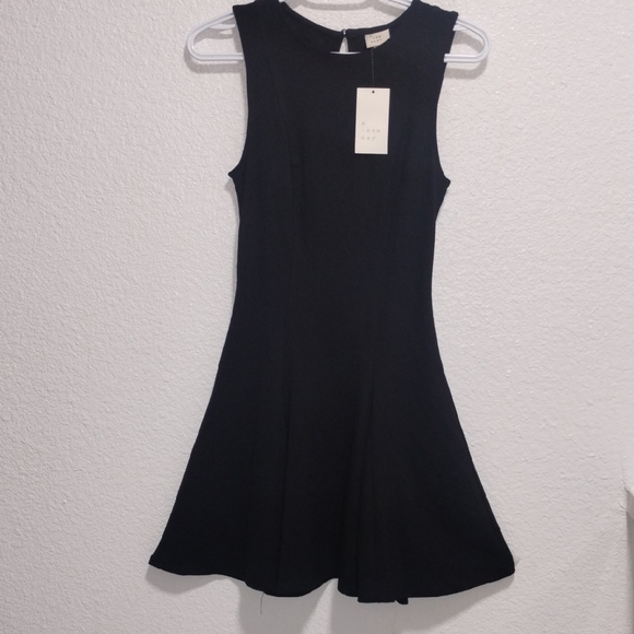 a new day Dresses & Skirts - a new day Black Sleeveless Top